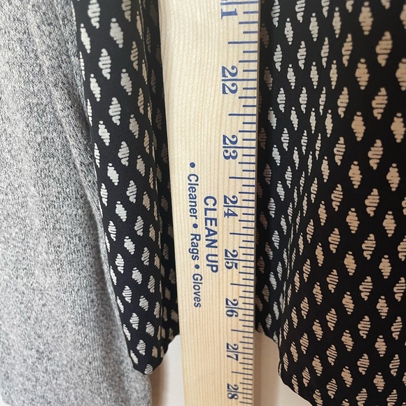 Le Lis StitchFix Gray Black Lightweight Sweater Diamond Pattern Casual Sz Large - Picture 6 of 8